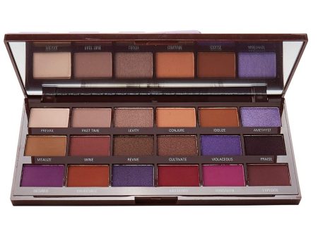 I Heart Revolution Chocolate Eyeshadow Palette paleta cieni do powiek Violet 20.2g Fashion